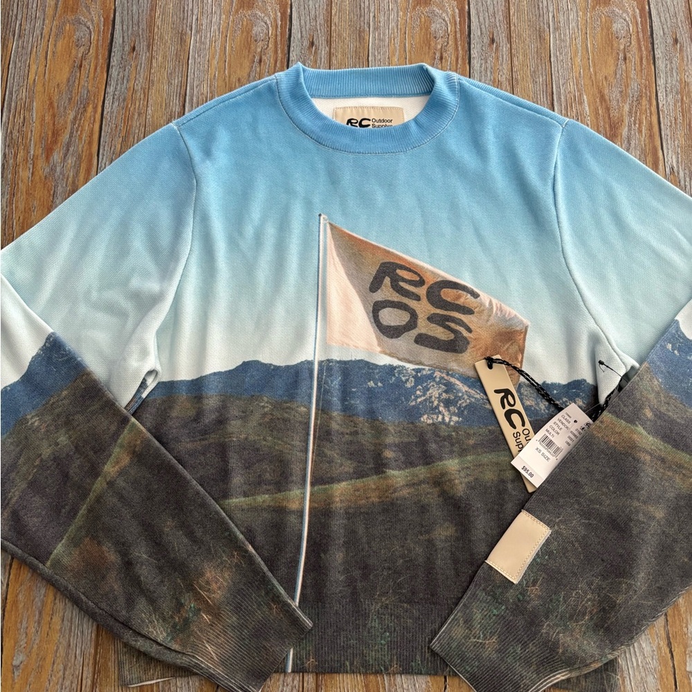 RC Outdoor Supply Women’s Sweater XS NWT